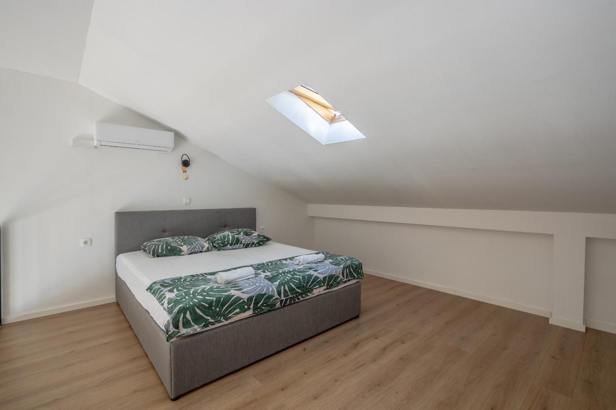 Apartman Rojo Lejlighed Omiš Eksteriør billede
