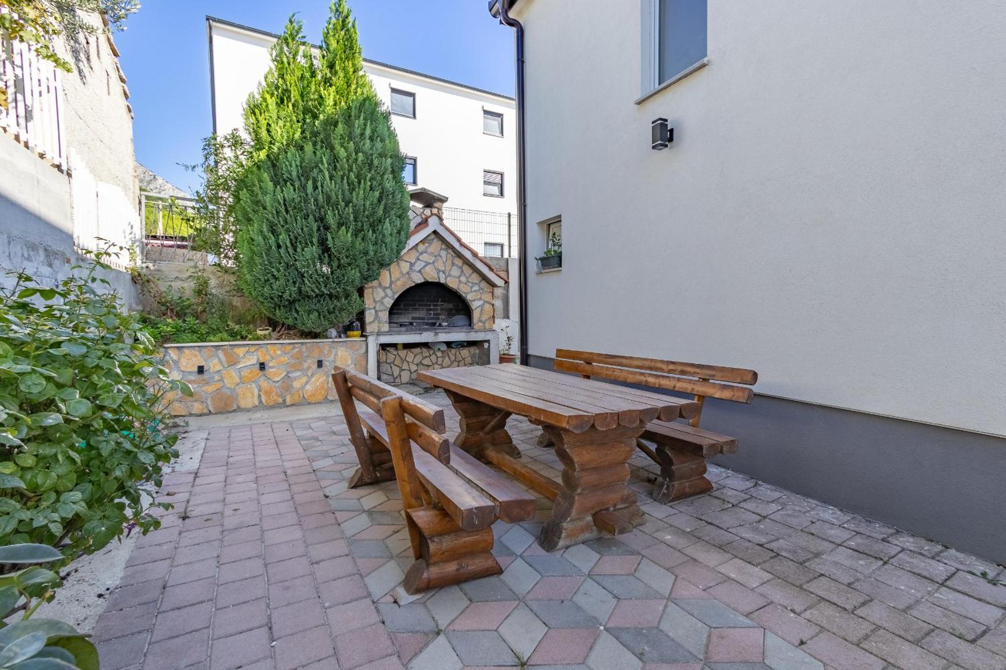 Apartman Rojo Lejlighed Omiš Eksteriør billede